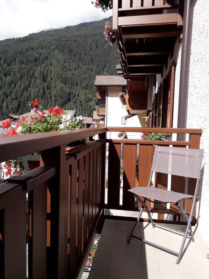 Casa Salvaterra Affittacamere Pinzolo Exterior photo
